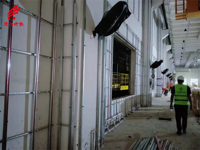 天戈声学的产品应用在佛山地铁二号线林岳西站。 天戈声学的产品应用在佛山地铁二号线林岳西站。