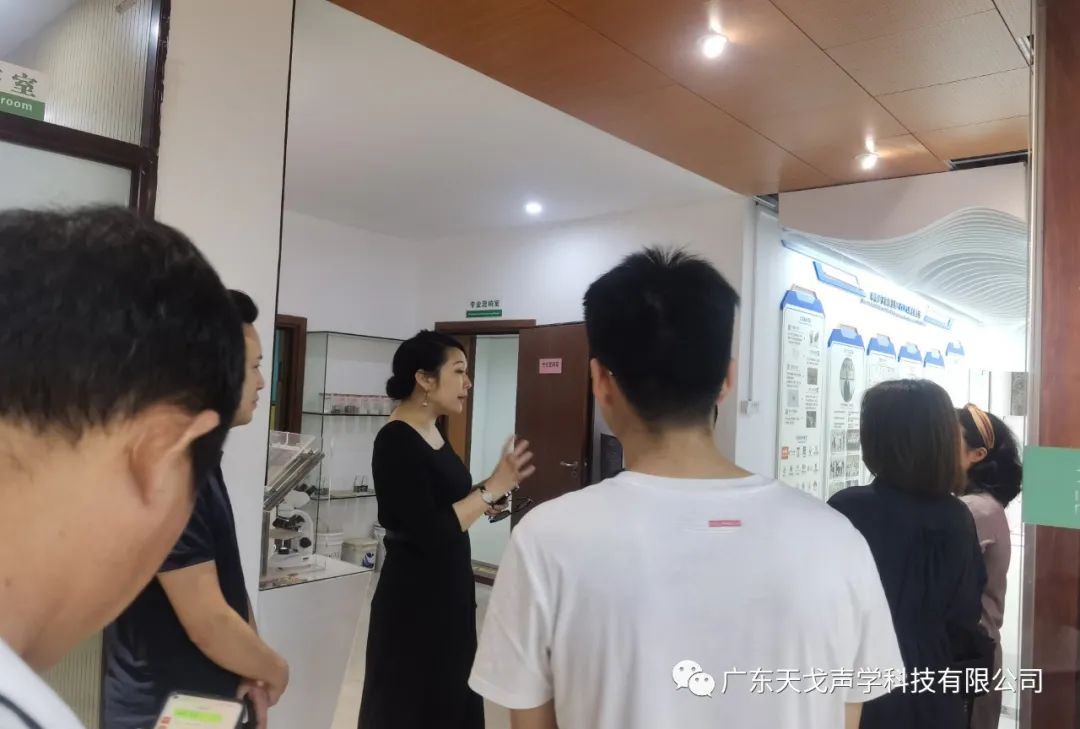 欢迎广东省建筑装饰设计行业协会兰芳会长一行人莅临天戈指导工作-3 欢迎广东省建筑装饰设计行业协会兰芳会长一行人莅临天戈指导工作-3